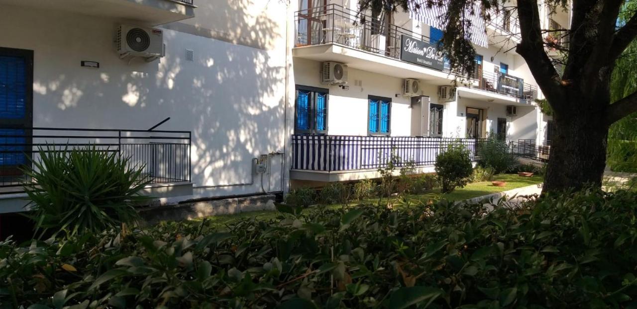Pompei Center Life Atmosphere מראה חיצוני תמונה